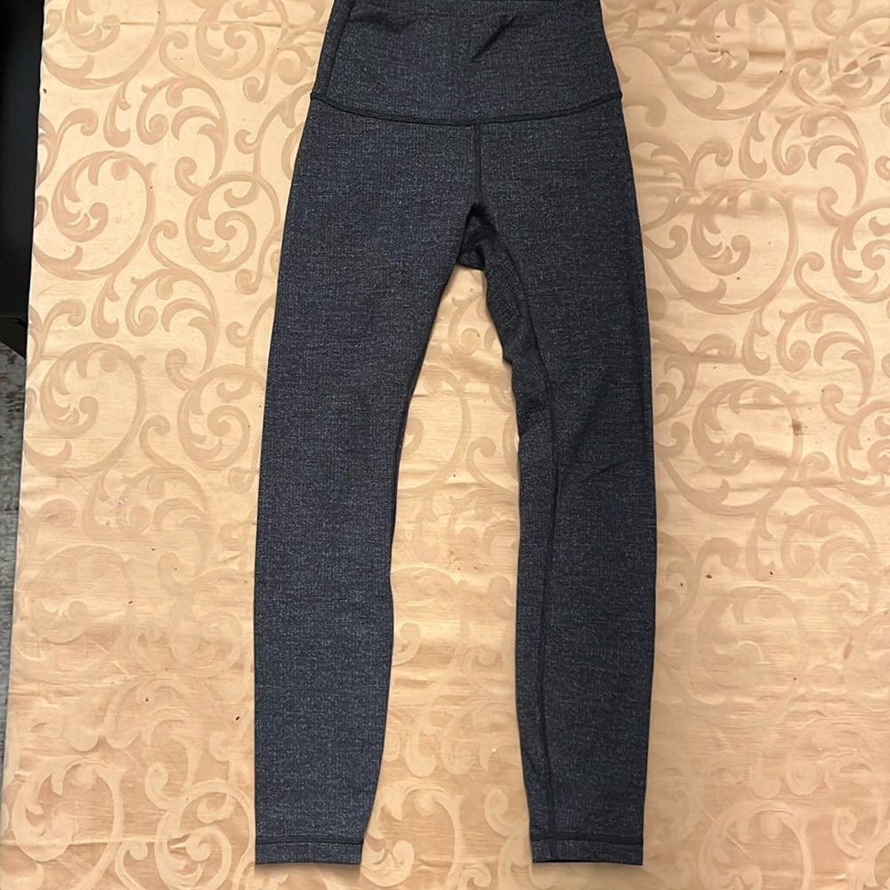 Lululemon grey tights women's size 4